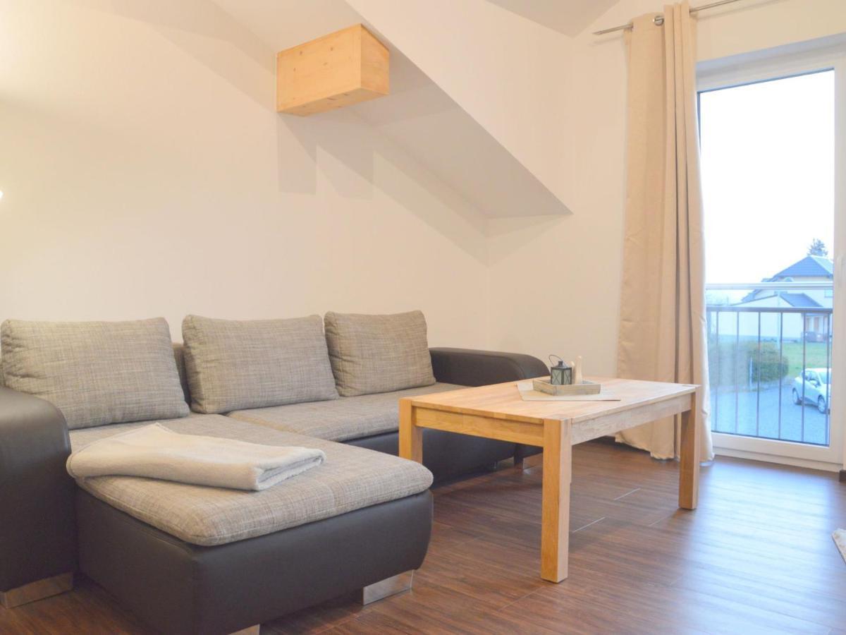 Lovely Modern Apartment With Private Terrace Ellscheid Esterno foto