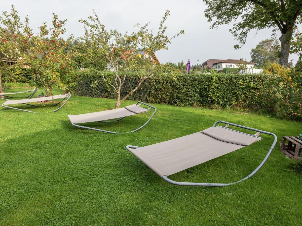 Lovely Modern Apartment With Private Terrace Ellscheid Esterno foto