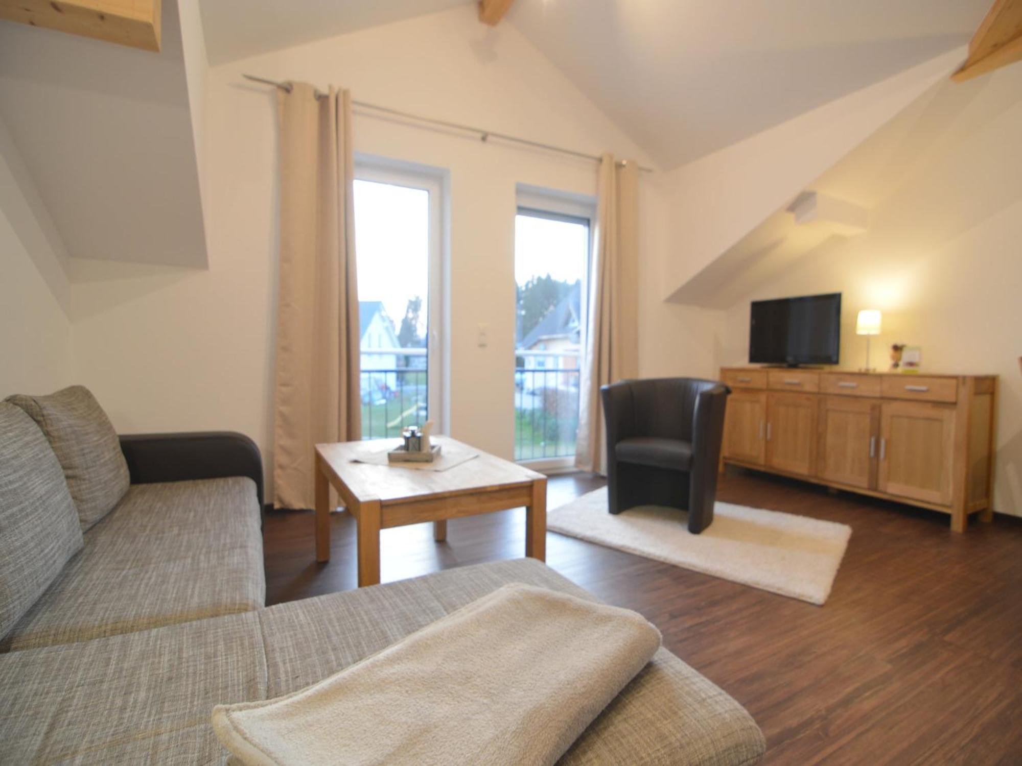 Lovely Modern Apartment With Private Terrace Ellscheid Esterno foto